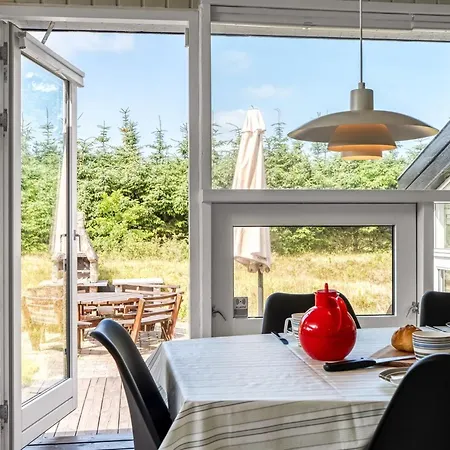 Immi - 1-5km From The Sea By Interhome